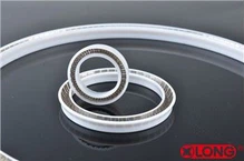 Тефлоновое уплотнение поршня с пружиной V-образного типа